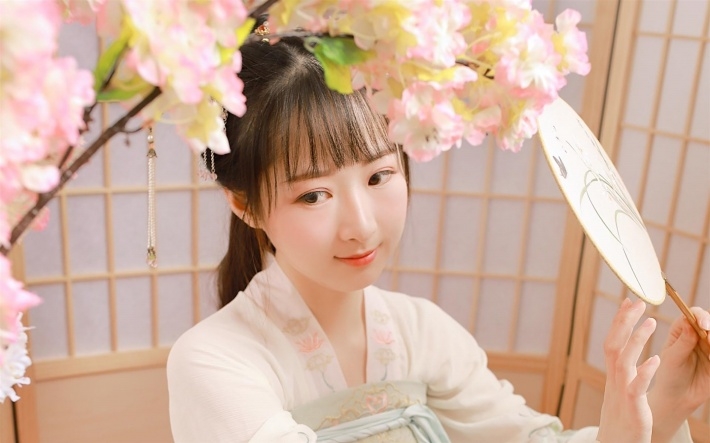 唯美古风汉服美女写真电脑宽屏壁纸