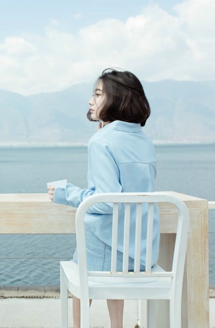 有时候，错过了现在，就永远没机会了。