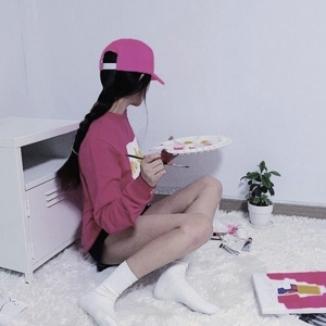 粉红系甜美可人小女生头像