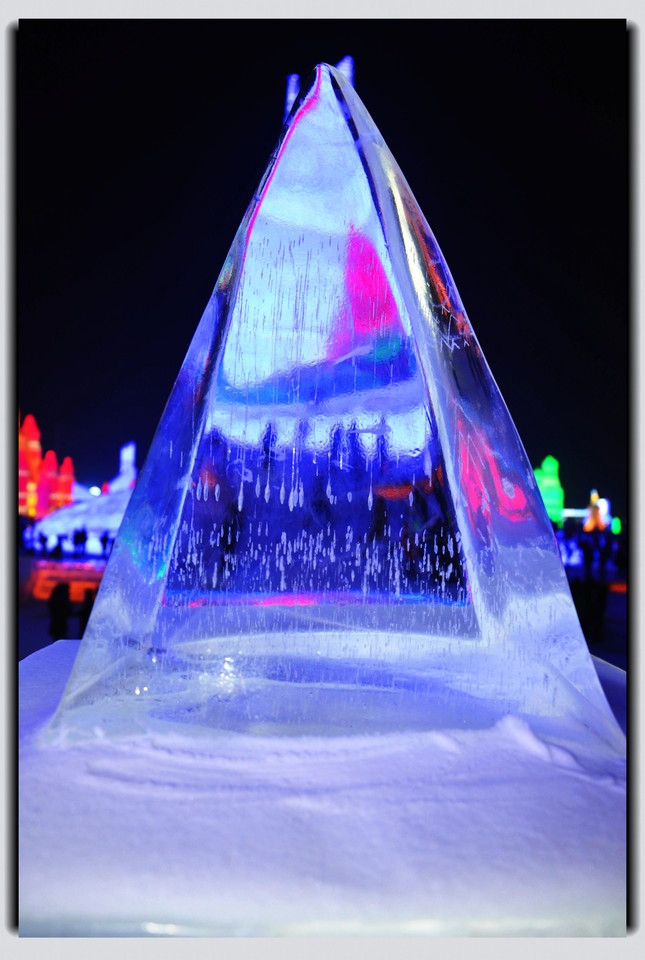 雪的风景图 可爱的雪人风景图片