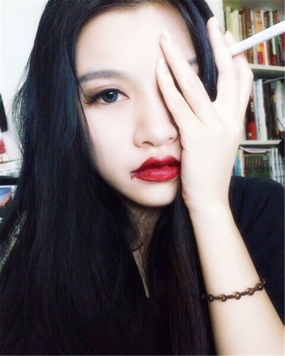 往事随风爱恨归零。