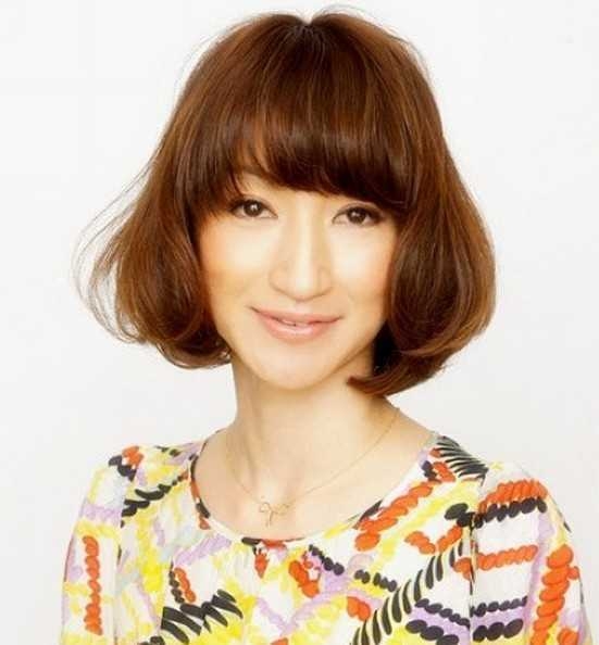 长脸女生最适合的短发