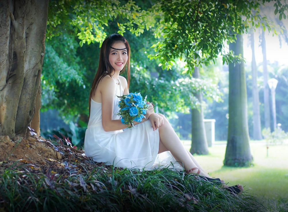 活力满满的清纯马尾少女