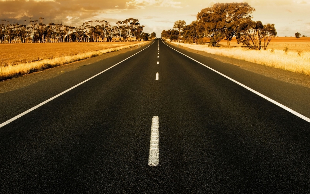 路风景壁纸 前方的路高清风景壁纸