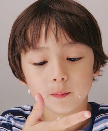 小孩子可爱的扎发发虚部分 简单好看的韩式扎发