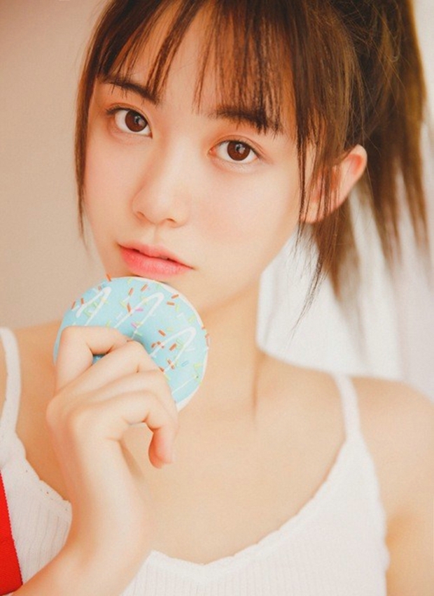 可爱俏皮阳光私房性感美女写真
