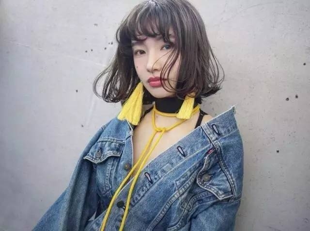 又美又时髦的夏季短发发型