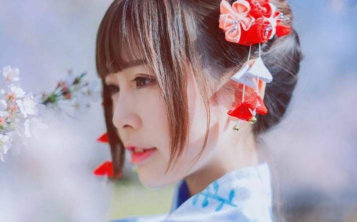 和服美女唯美写真电脑壁纸