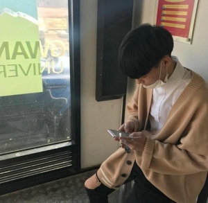 帅帅拽拽的个性高清帅哥小男生头像