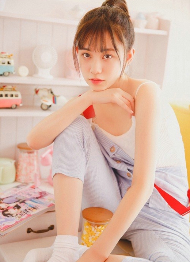 可爱俏皮阳光私房性感美女写真