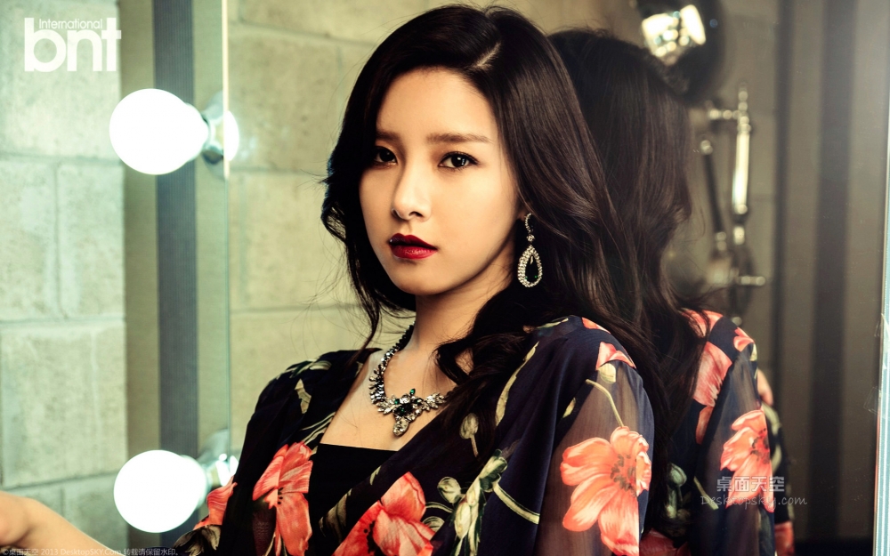 金素恩美女壁纸