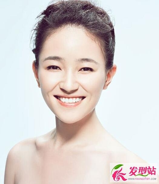 焦俊艳短发图片  焦俊艳长发短发都是那么美