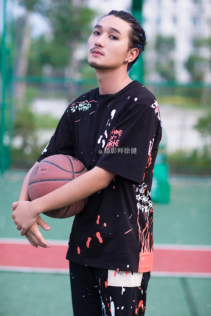 球场婚纱照 篮球场 婚纱照