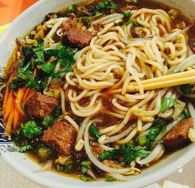 来一碗牛肉拉面