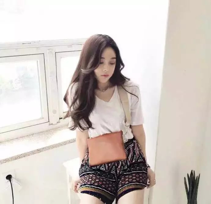 妹子们，还在愁夏天该怎样搭配么？快进来看看吧！