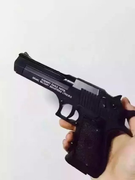我就问一遍我有没有圣诞礼物