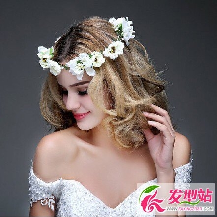 2016新娘花环发型大全 最新时尚新娘造型图片