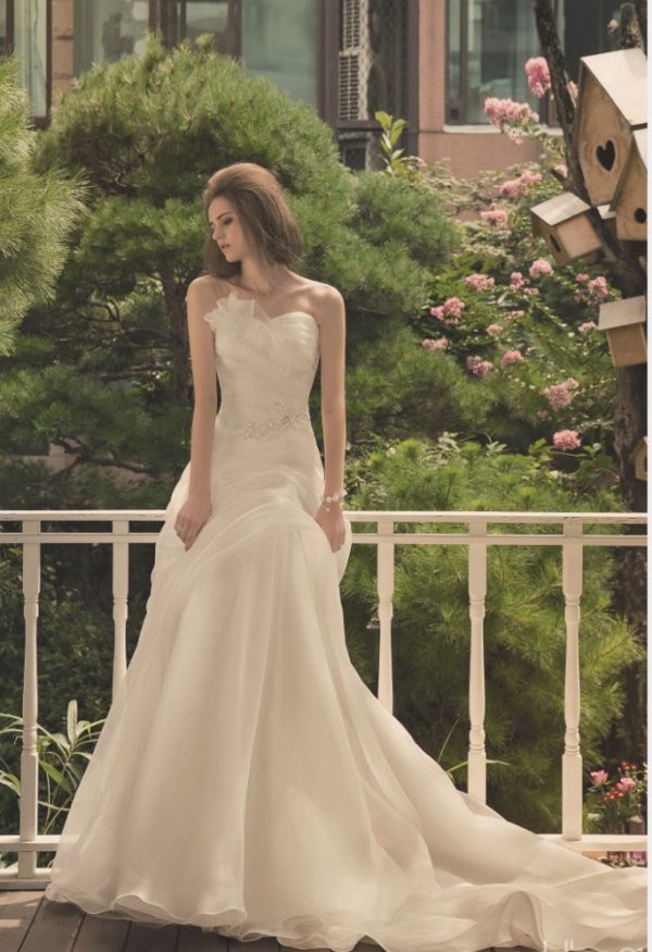 爱情就是，校服变婚纱，你妈变我妈。