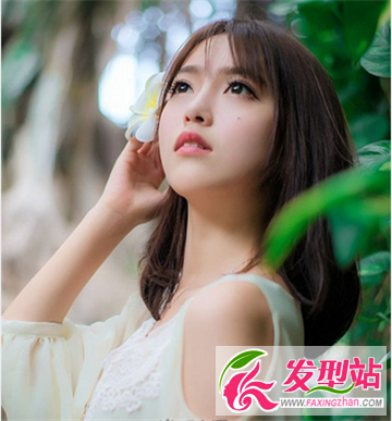 温婉动人的长发 让你做气质女神