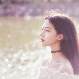 气质养眼韩范十足小清新女生微信头像