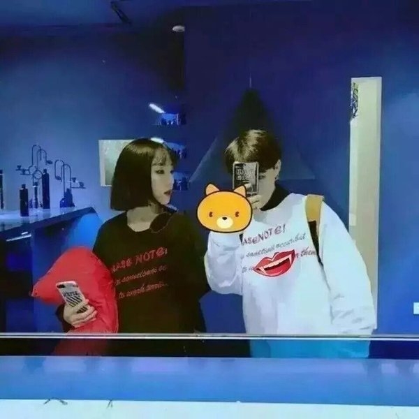 浮沉浪似人潮，哪会没有思念。