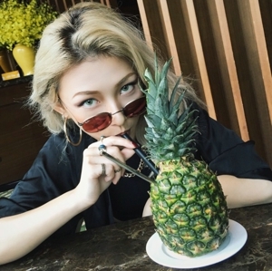 樱桃小口女生姐妹闺蜜头像