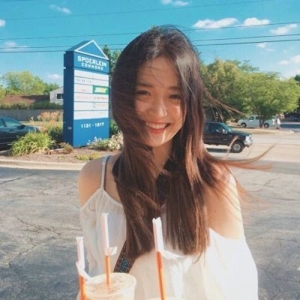 美丽的夏天是多彩的  唯美小清新意境可爱漂亮女生头像