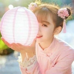 温柔清纯可人小清新唯美意境女生头像