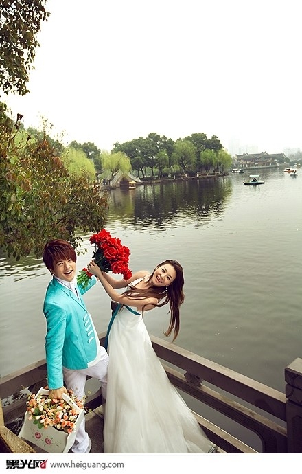 秋的浓意 婚纱照
