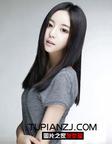 女生气质风直发发型 自然清新