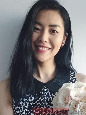 崔始源刘雯海边发型 羡煞旁人的浪漫
