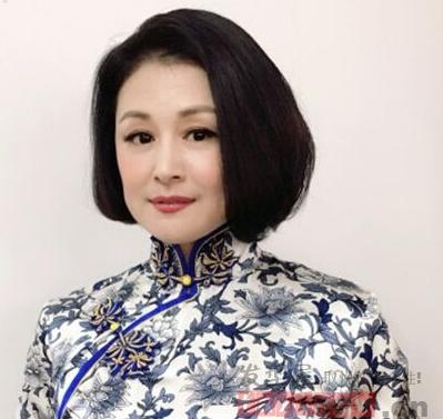 复古青花瓷旗袍发型  最后一个是亮点