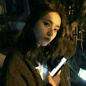 樱桃小口唯美清纯女生qq头像