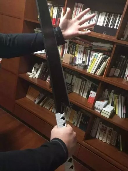 我就问一遍我有没有圣诞礼物