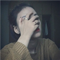 不想再爱了 每次都受伤  伤感颓废女生欧美头像