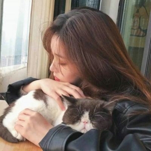 好看清纯气质长发美女微博头像
