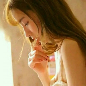 温柔清纯可人小清新唯美意境女生头像