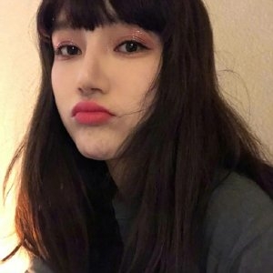 气质养眼韩范十足小清新女生微信头像