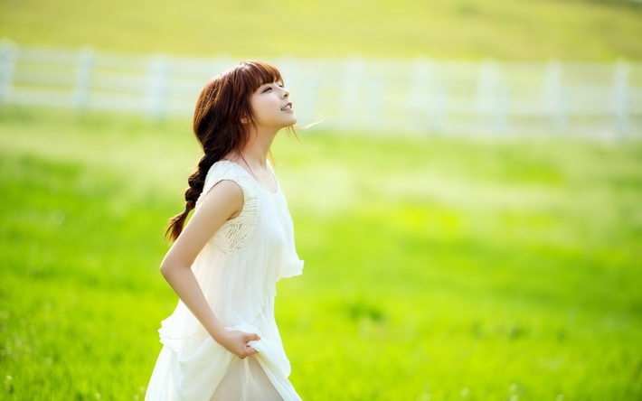 韩国美女崔准熙JUNIEL壁纸