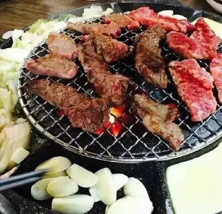 奶油味宋时:喜欢吃肉的人都可爱
