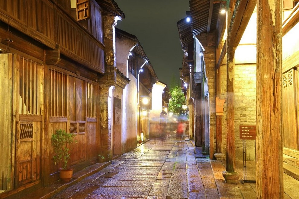 摄影江南最美的水乡乌镇夜景图片