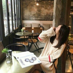 樱桃小口唯美清纯女生qq头像