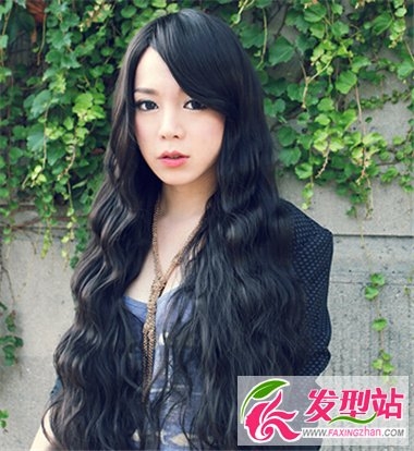 长发女生流行什么烫发 清新韩式蛋卷头最时尚