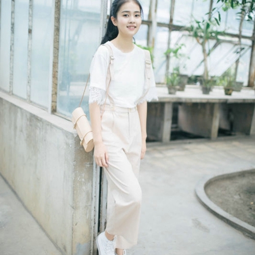 春天里的一眼深情回眸 森女系小清新少女照片