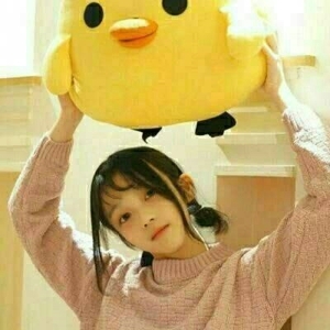 樱桃小口唯美清纯女生qq头像