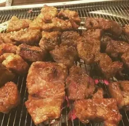 奶油味宋时:喜欢吃肉的人都可爱