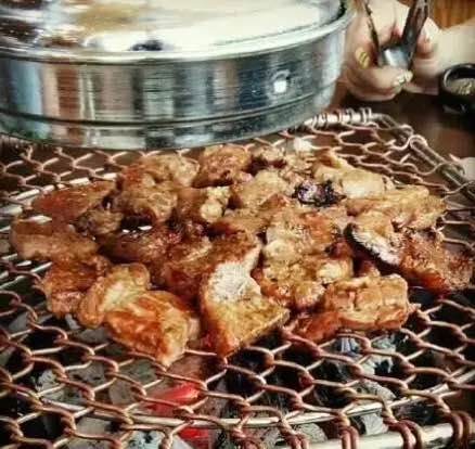 奶油味宋时:喜欢吃肉的人都可爱