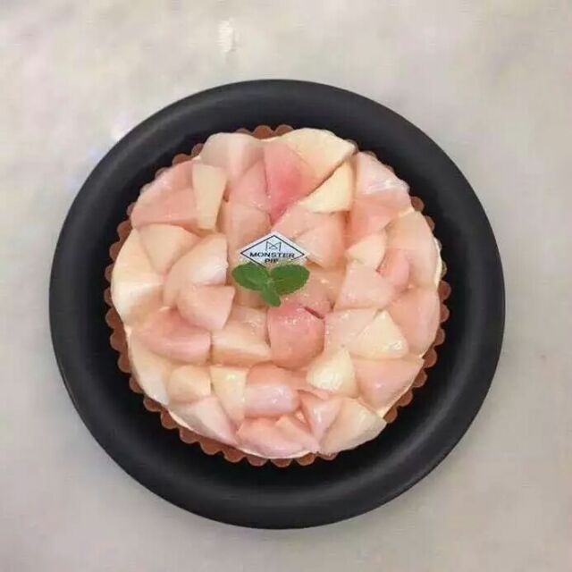 陪衬:水蜜桃挞.