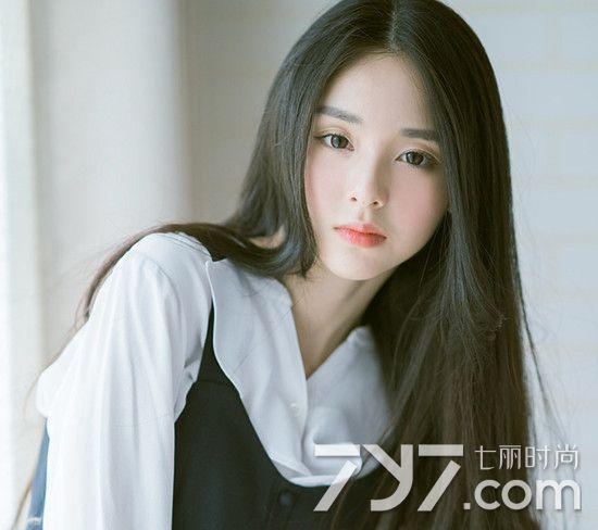 2017流行什么刘海 换款流行刘海非常甜美减龄