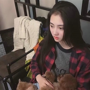 清艳脱俗唯美女生头像图片大全